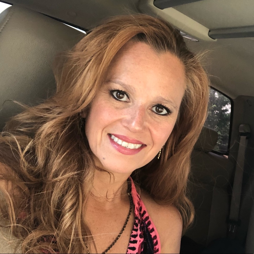 Meet your Posher, Lori